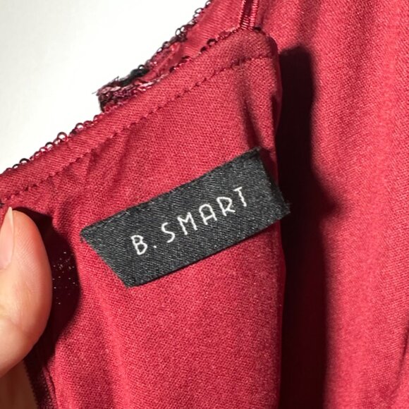 B. Smart Burgundy V-Neck Sequin Formal Gown - size XS-S - Picture 7 of 9